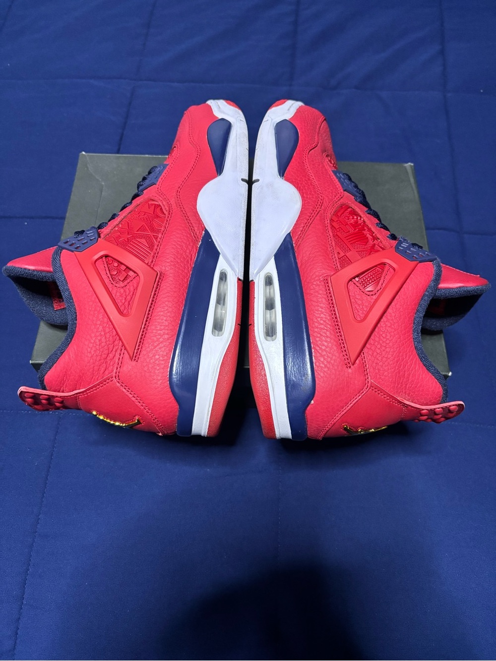 Jordan 4 Retro FIBA 2019 Size 13 - Picture 2 of 6